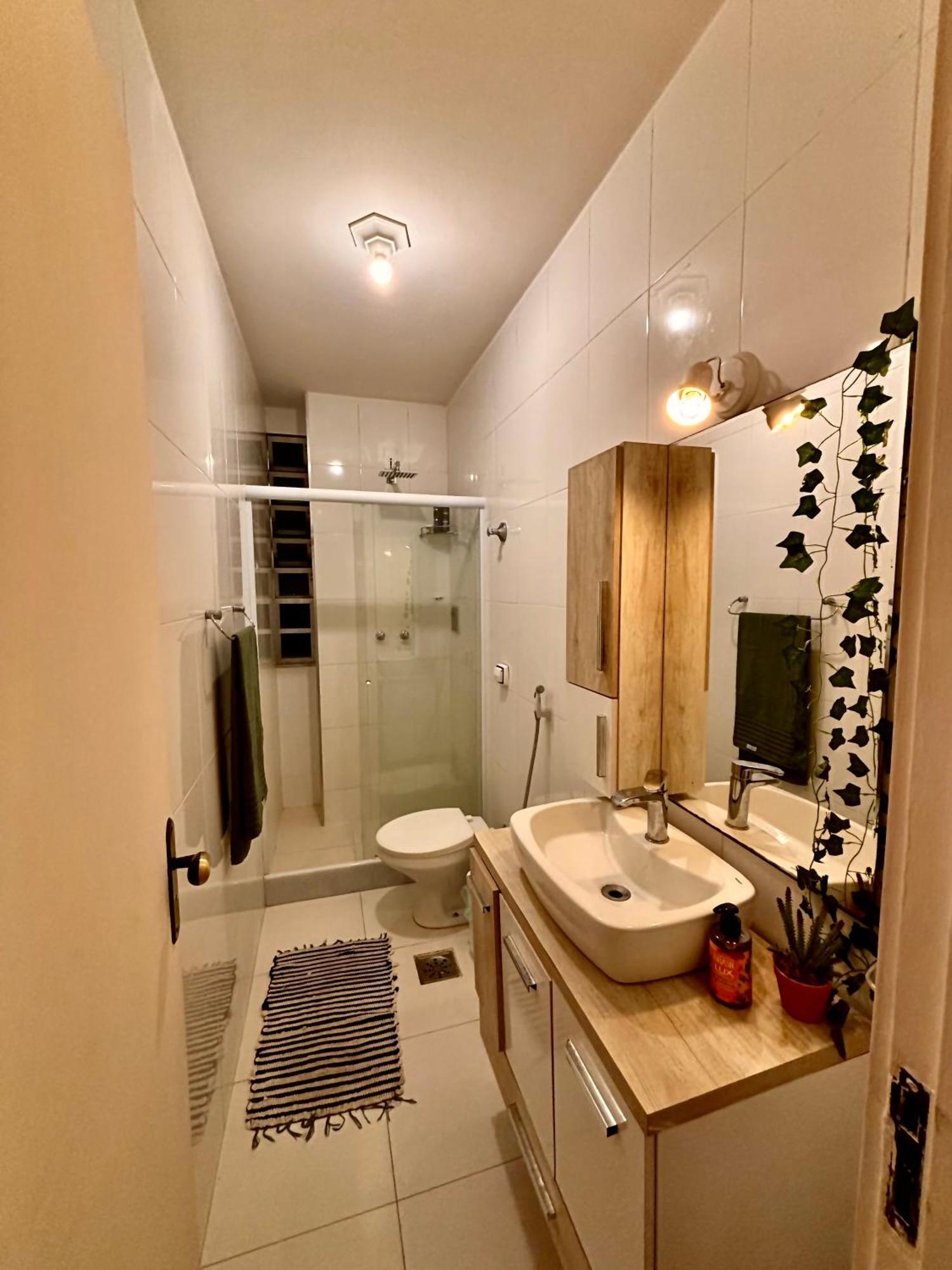 Quarto em Acomodações Particulares Vista Incrivel E Conforto Em Ipanema